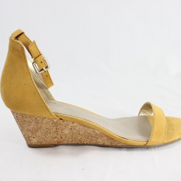 bandolino tilly low wedge sandals